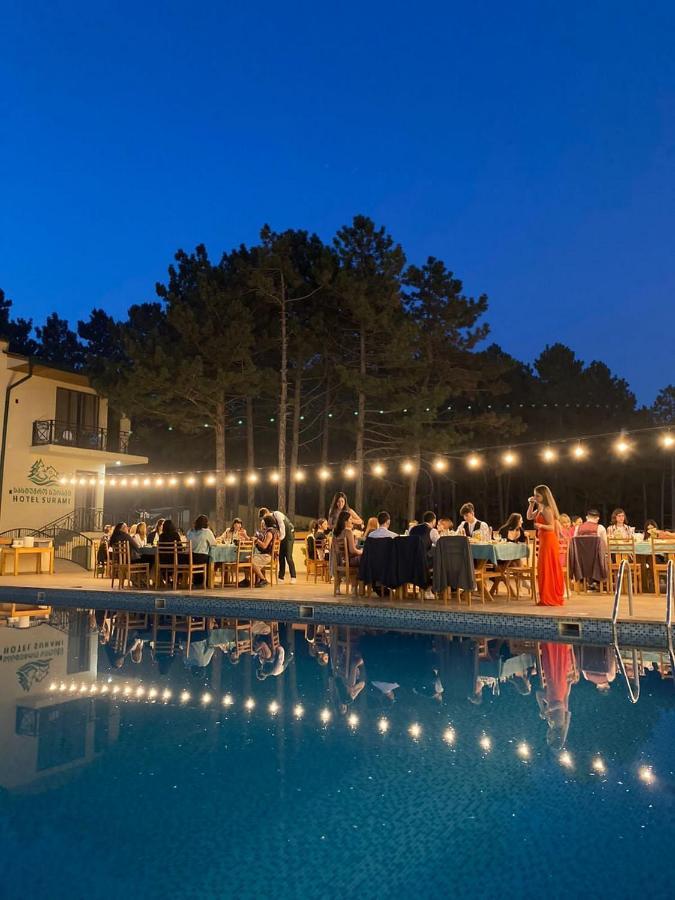 Hotel Surami מראה חיצוני תמונה